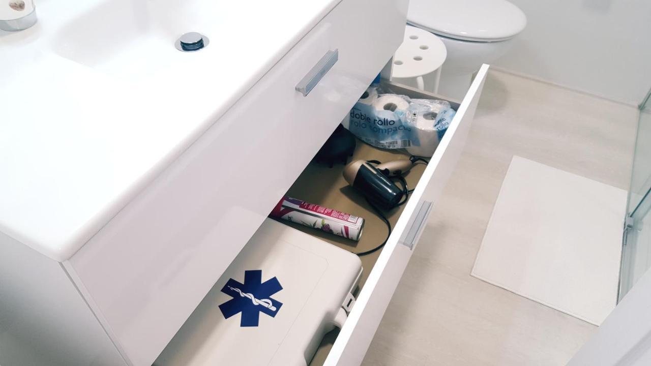 White Rose Apartment Las Palmas de Gran Canaria Luaran gambar